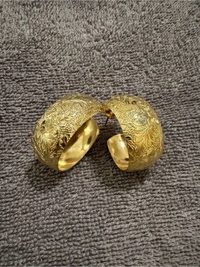 Gold Metal Floral Engraved Dome Hoop Earrings - Elegant Women's Jewelry